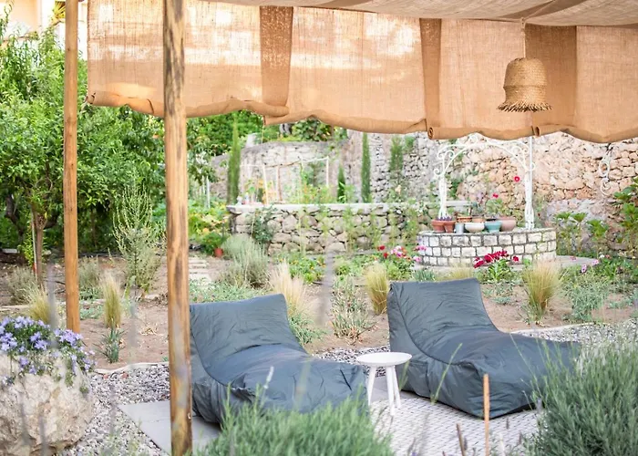 Phaos Apartment Kyparissia